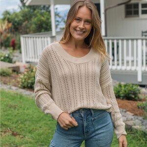 Neuflora Roslyn Scoop Neck Sweater